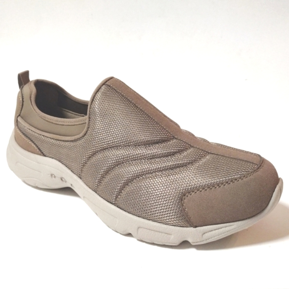 Easy Spirit Women's Brigg2 Slip-On Comfort Sneakers Beige Size 11